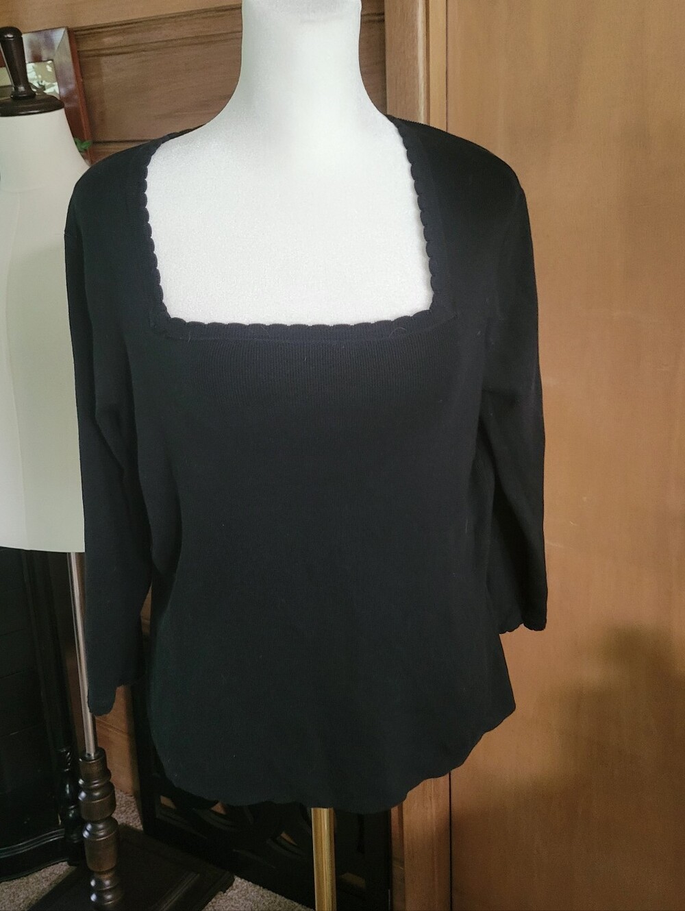Valerie Stevens Black Square Neck Long Sleeve Knit Top